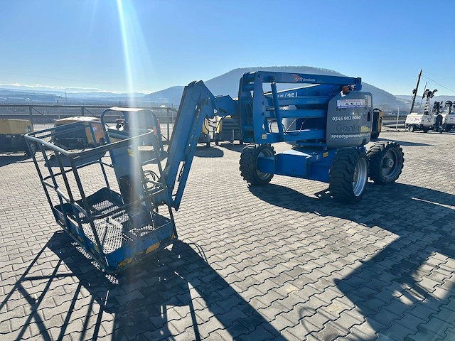 Knikarmhoogwerker genie z-45/25 diesel 15.8m 2005 - afbeelding 1 van  1