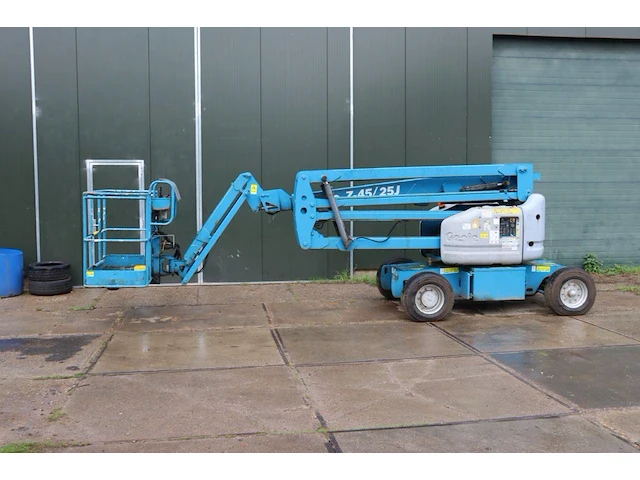 Knikarmhoogwerker genie z-45/25j elektrisch + diesel 227kg 15.8m 2006 - afbeelding 1 van  1