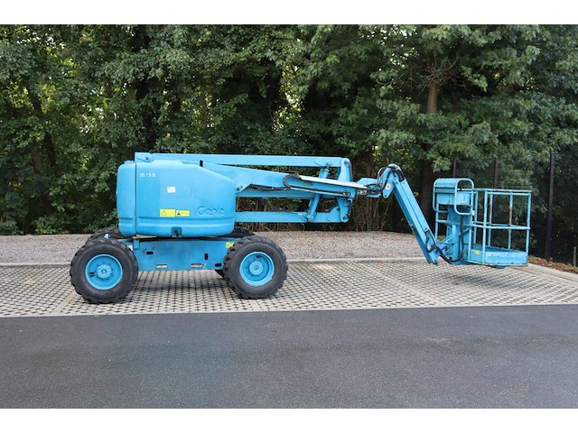 Knikarmhoogwerker genie z4525 diesel 227kg 15.8m 2001 - afbeelding 1 van  1