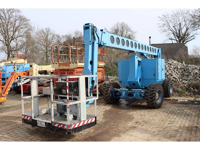 Knikarmhoogwerker grove amz 68 xt diesel 20.9m 1999 - afbeelding 1 van  1