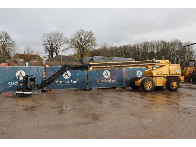 Knikarmhoogwerker grove mz82c diesel - afbeelding 1 van  1