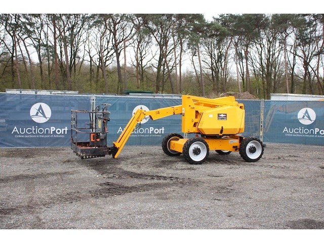 Knikarmhoogwerker jlg 340aj 4x4 12.33m diesel 2012 - afbeelding 1 van  1