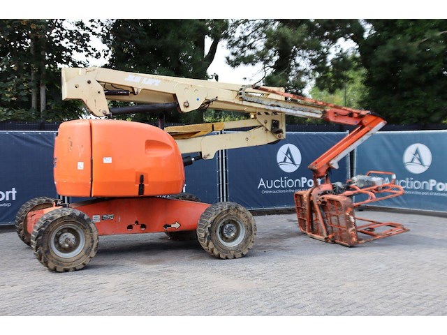 Knikarmhoogwerker jlg 510aj diesel 17.81m 2004 - afbeelding 1 van  1