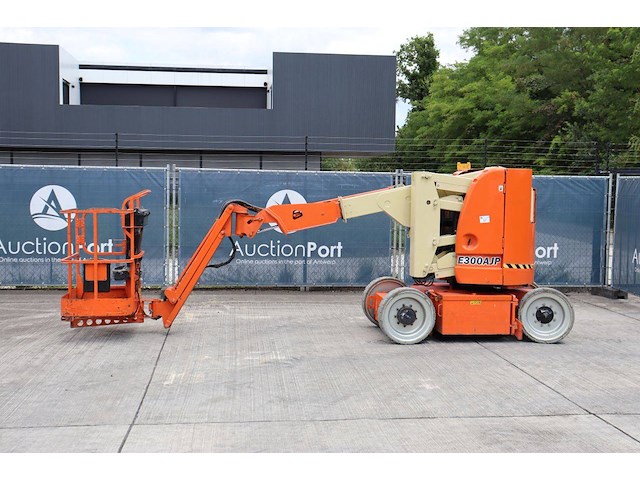Knikarmhoogwerker jlg e300ajp elektrisch 230kg 11.14m 2007 - afbeelding 1 van  1