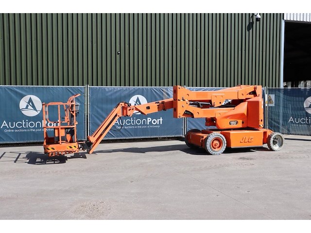 Knikarmhoogwerker jlg e400ajpn elektrisch 14.19m 2011 - afbeelding 1 van  1