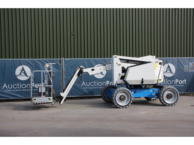 Knikarmhoogwerker jlg h340aj diesel 12.33m 2001 - afbeelding 1 van  1