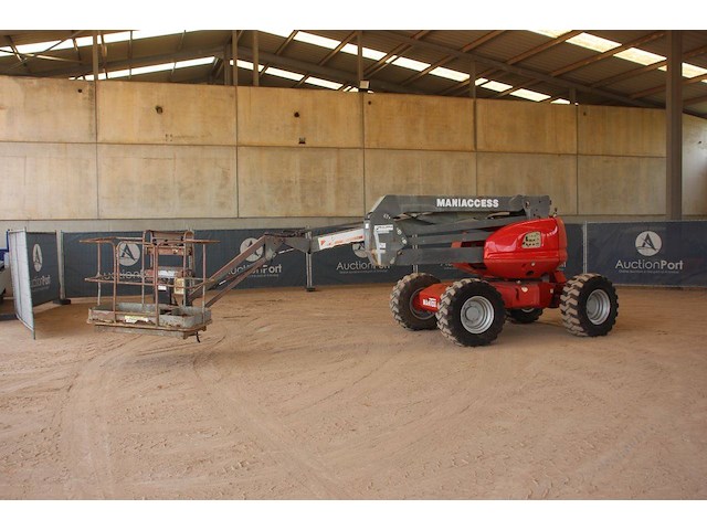 Knikarmhoogwerker manitou 165 atj diesel 16.5m 2008 - afbeelding 1 van  1
