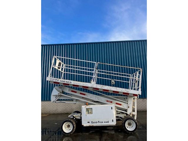 Knikarmhoogwerker mec 3084 4x4 elektrisch+diesel 11m - afbeelding 1 van  1