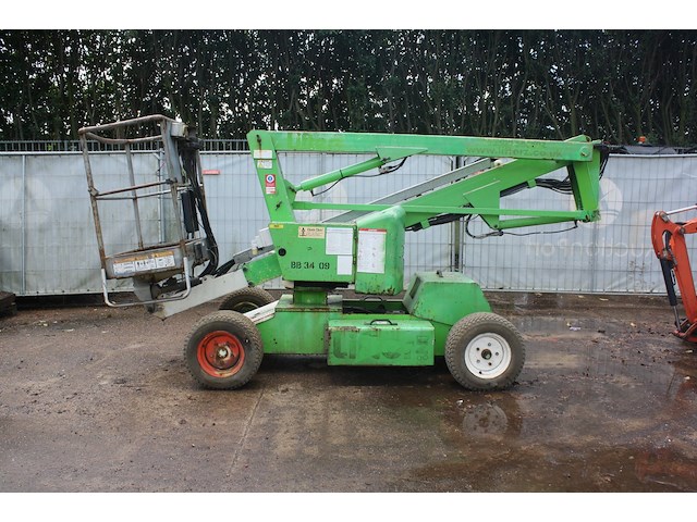 Knikarmhoogwerker niftylift hr12 nde elektrisch+diesel 12.2m 2008 - afbeelding 1 van  1