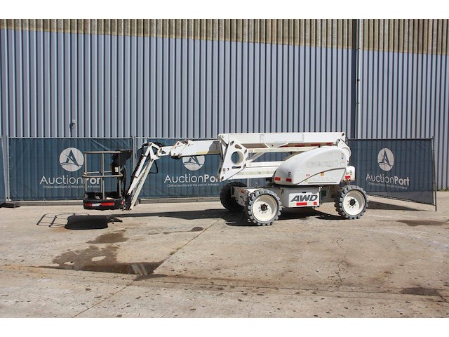 Knikarmhoogwerker niftylift hr21 hybrid diesel + elektrisch 225kg 20.8m 2015 - afbeelding 1 van  1