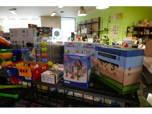 Knikkers en knikkerspelen - afbeelding 1 van  4