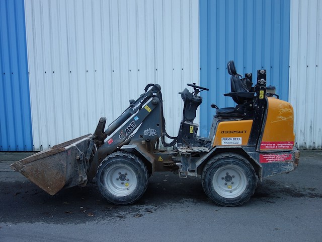 Kniklade giant d332 swt - afbeelding 1 van  12