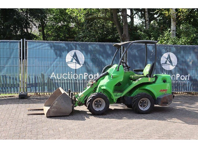 Kniklader avant 528 diesel 19kw 2017 - afbeelding 1 van  1