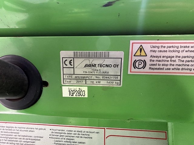 Kniklader : avant 528 minishovel - afbeelding 4 van  19