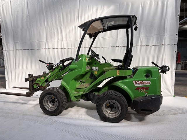 Kniklader : avant 528 minishovel - afbeelding 13 van  19