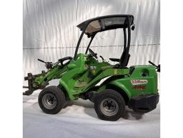 Kniklader : avant 528 minishovel