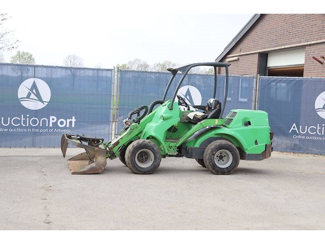 Kniklader avant m745 diesel 36kw 2015 - afbeelding 1 van  1