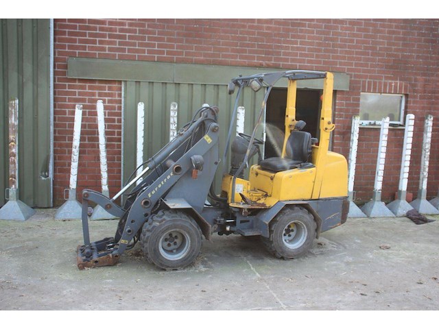 Kniklader eurotrac 130 diesel 2013 - afbeelding 1 van  1