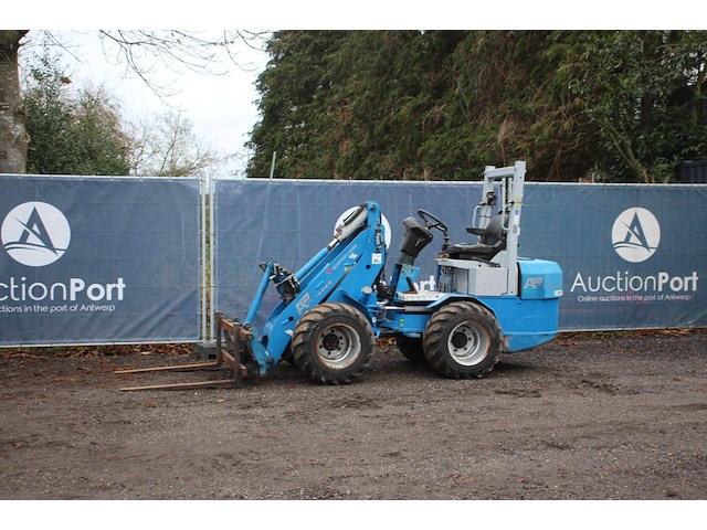 Kniklader quappen lader a27x diesel 27kw 2010 - afbeelding 1 van  1