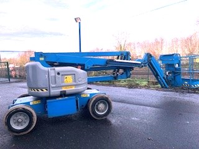 Kniktelescoophoogwerker genie z-45/25 dcj elektrisch 16m 2015 - afbeelding 1 van  8