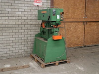 Knip- en ponsmachine peddinghaus peddimaster 28/40h