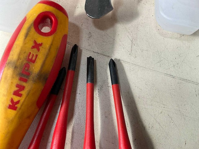 Knipex 1000v schroevendraaier / ontmantelmes (10x) - afbeelding 4 van  5