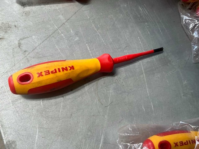 Knipex schroevendraaier (25x) - afbeelding 1 van  1
