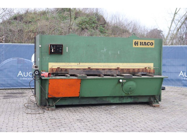 Knipmachine haco ts3012 elektrisch 12mm 1984 - afbeelding 1 van  1