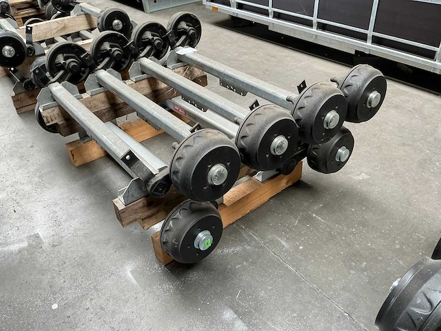 Knott vgb7 geremde as voor aanhangwagen (6x) - afbeelding 2 van  5