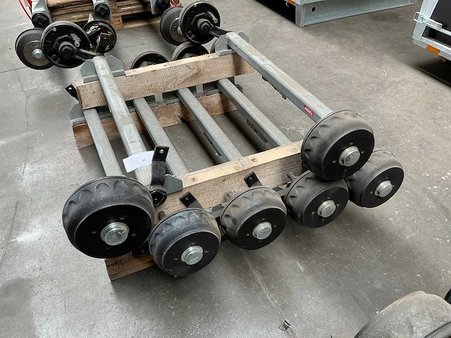 Knott vgb7 geremde as voor aanhangwagen (6x) - afbeelding 2 van  5