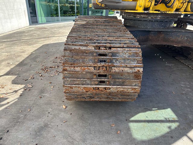 Kobelco - 2000 - sk210lc-6 - rupsgraafmachine - afbeelding 26 van  56