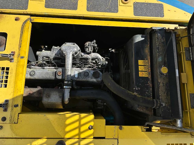 Kobelco - 2000 - sk210lc-6 - rupsgraafmachine - afbeelding 33 van  56