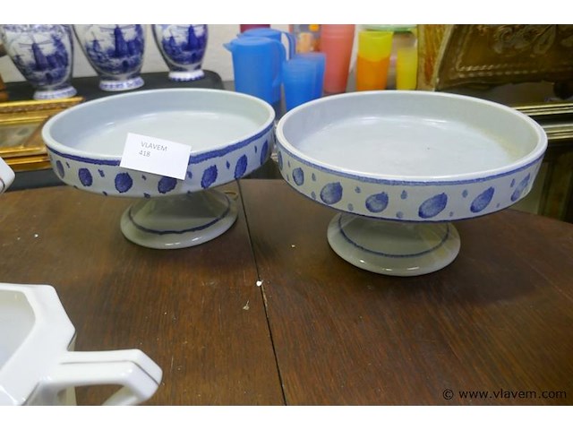 Koekjesschalen op voet - afbeelding 1 van  1