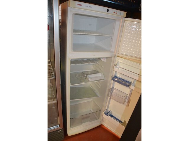 Koel-vriescombinatie bosch fd 8102 - afbeelding 4 van  5