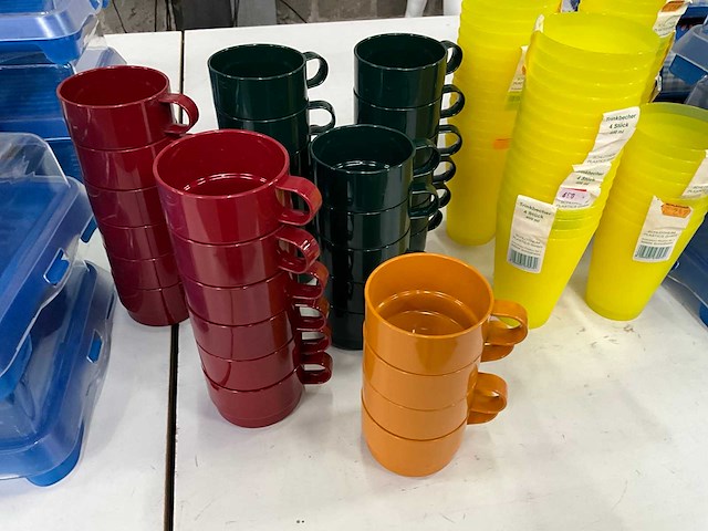 Koelboxen met koelelement & kunststof bekers - afbeelding 5 van  8