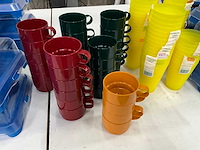 Koelboxen met koelelement & kunststof bekers - afbeelding 5 van  8