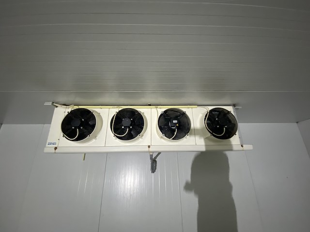 Koelcel 560x720x240cm hoogte - afbeelding 10 van  12