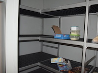 Koelcel en vriezer isocab, koeling: 283x248x180 cm, vriezer: 283x248x120 cm, dient zelf gedemonteerd te worden na afspraak - afbeelding 2 van  10