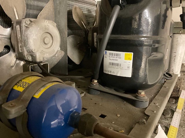 Koelcompressor - afbeelding 2 van  4