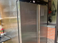 Koelkast 2 deuren ggmgastro afm. 1,40m (26)