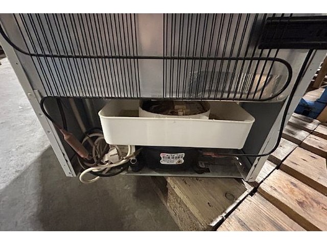 Koelkast beko - afbeelding 7 van  8