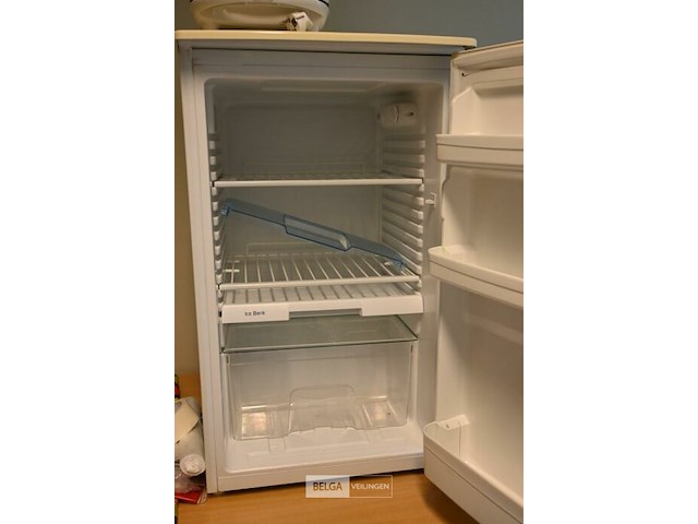 Koelkast beko - afbeelding 2 van  3