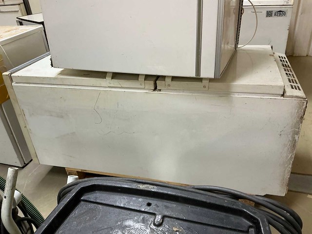 Koelkast / diepvriezer (9x) - afbeelding 4 van  13