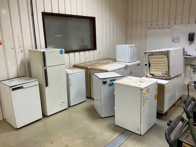 Koelkast / diepvriezer (9x) - afbeelding 1 van  13