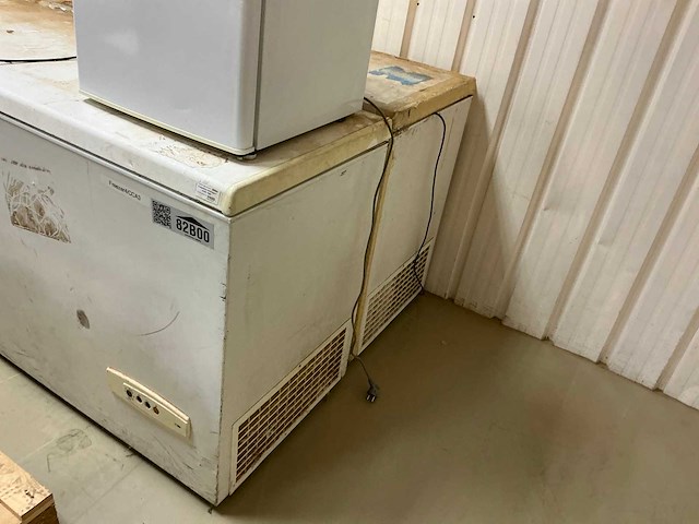 Koelkast / diepvriezer (9x) - afbeelding 13 van  13