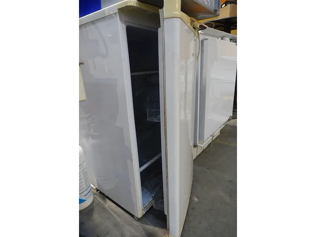 Koelkast exquisit + inbouw diepvries whirlpool - afbeelding 6 van  12