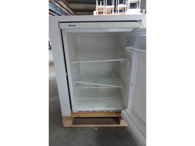 Koelkast miele - afbeelding 2 van  4