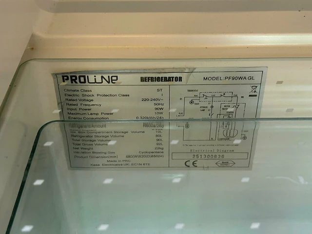 Koelkast, ventilator, koffietermo - afbeelding 3 van  5