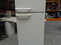 Koelkast/diepvries bosh - afbeelding 1 van  4
