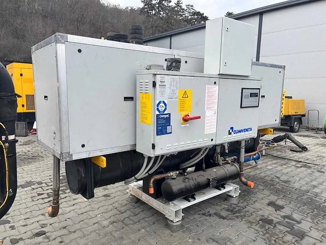 Koelmachine climaveneta focs-me 1702 400kw 2016 - afbeelding 1 van  1